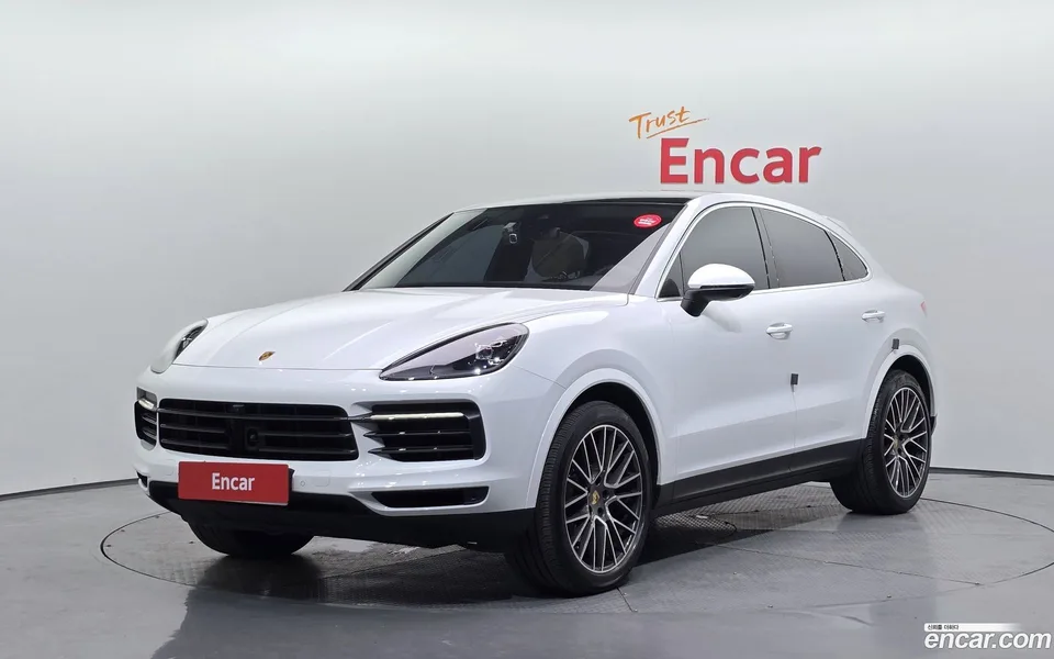 Porsche Cayenne 3.0 2023 — photo 1, buy with delivery to Moscow