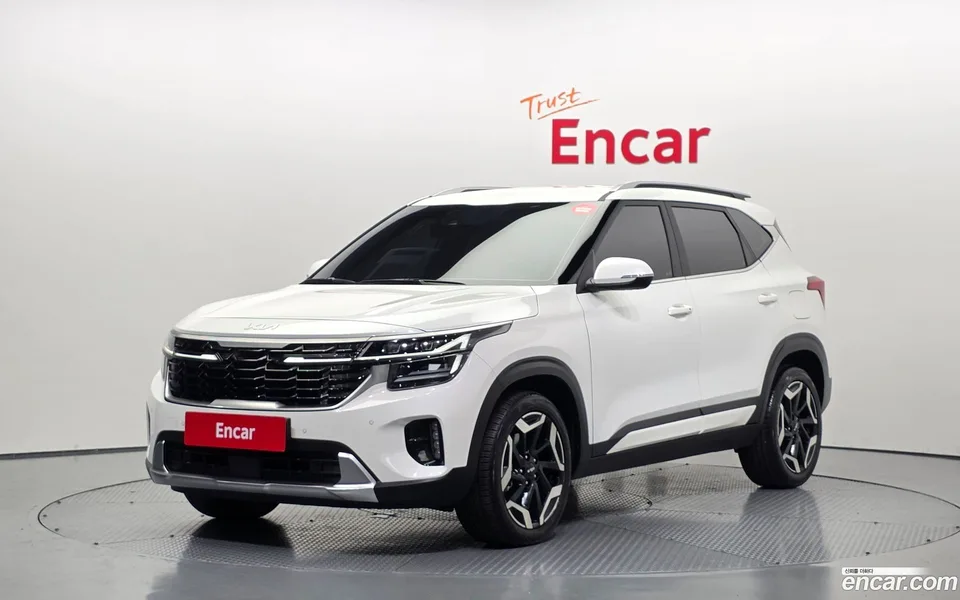 Kia Seltos 1.6 2WD 2025 — photo 1, buy with delivery to Moscow