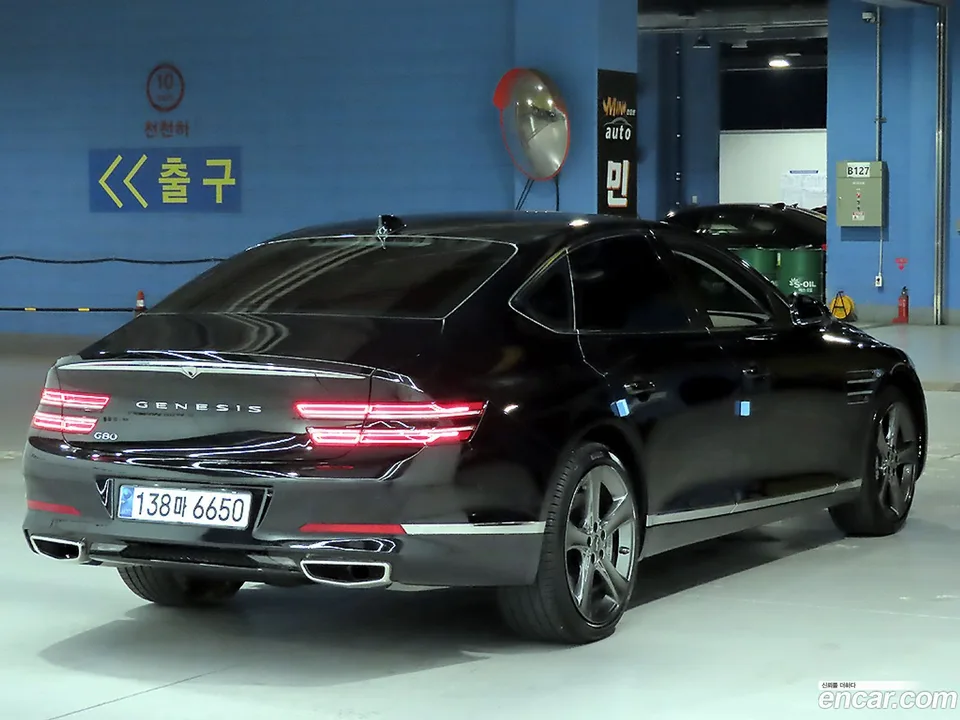 Genesis G80 2.5 2WD 2023 — thumbnail 4