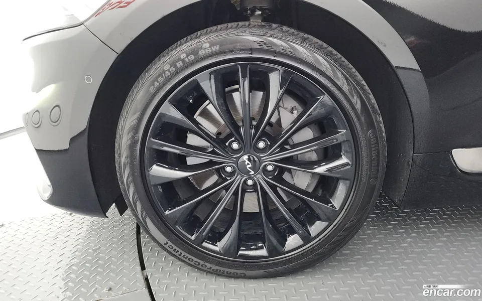 Kia K9 3.8 GDI AWD 2024 — thumbnail 2