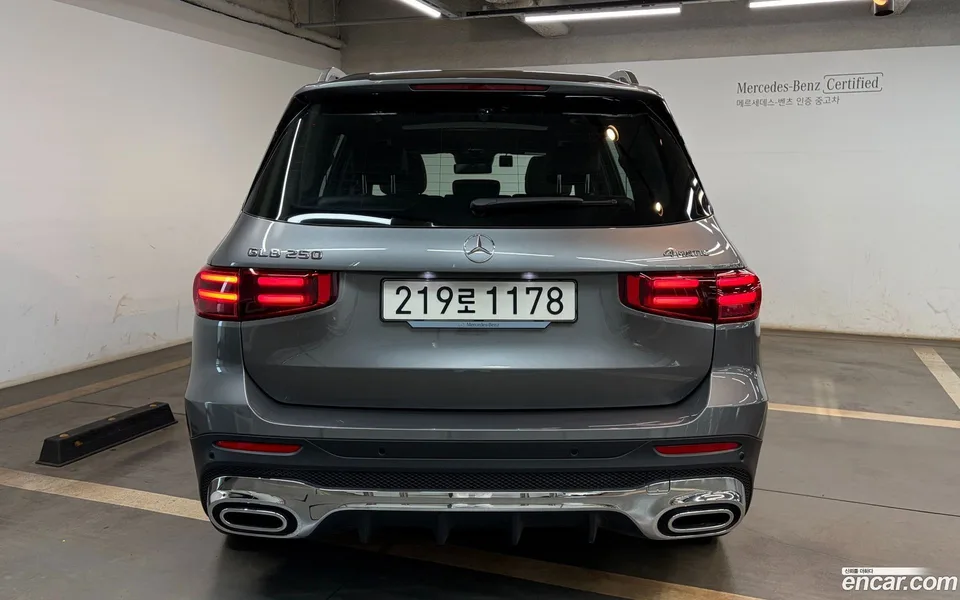 Mercedes-Benz GLB-Class GLB250 4MATIC 2025 — thumbnail 4