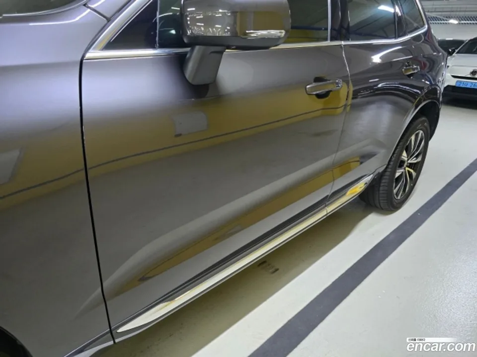 Volvo XC60 B5 2023 — thumbnail 4