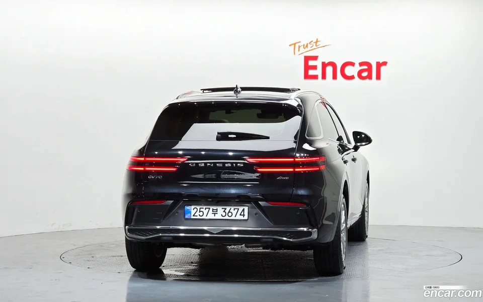 Genesis GV70 2.5T AWD 2025 — thumbnail 4
