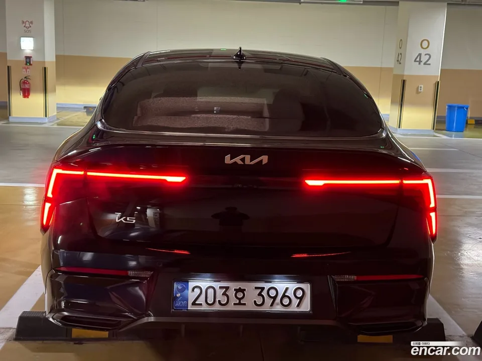 Kia K5 1.6 2024 — thumbnail 2