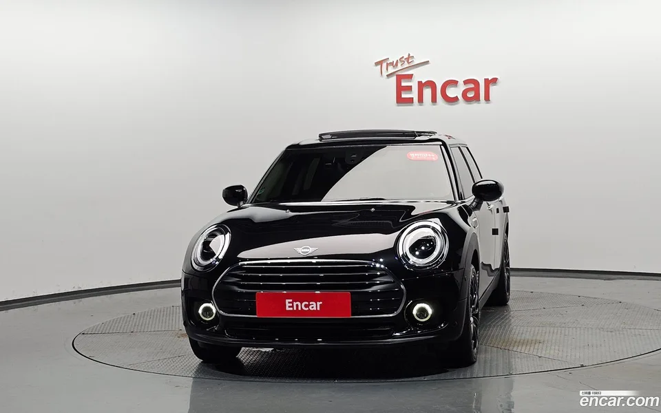 MINI Cooper Clubman 2024 — thumbnail 3