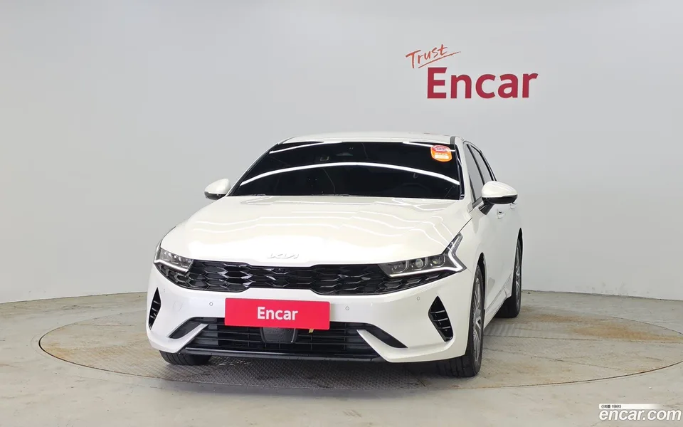 Kia K5 Hybrid 2022 — thumbnail 3