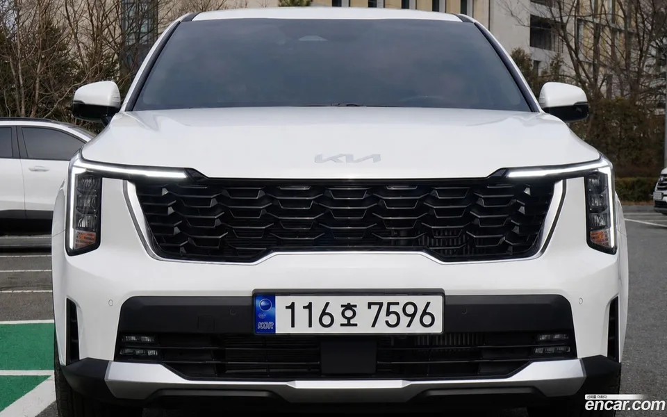 Kia Sorento 2.5T 2WD 2026 — photo 1, buy with delivery to Moscow