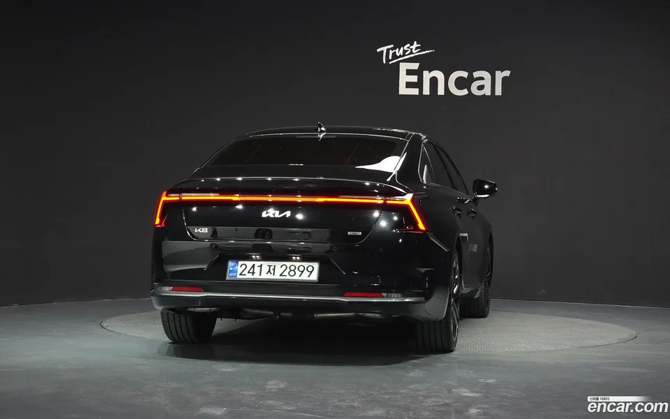 Kia K8 Hybrid 2024 — thumbnail 4