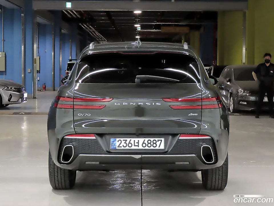 Genesis GV70 2.5T AWD 2023 — миниатюра 3