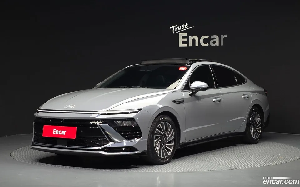 Hyundai Sonata The Edge Hybrid 2024 — фото 1, купить с доставкой в Москву
