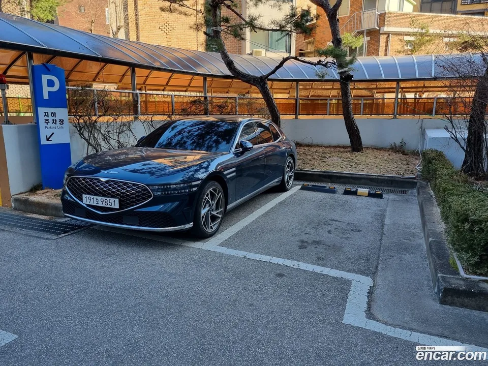 Genesis G90 3.5 AWD 2022 — миниатюра 5