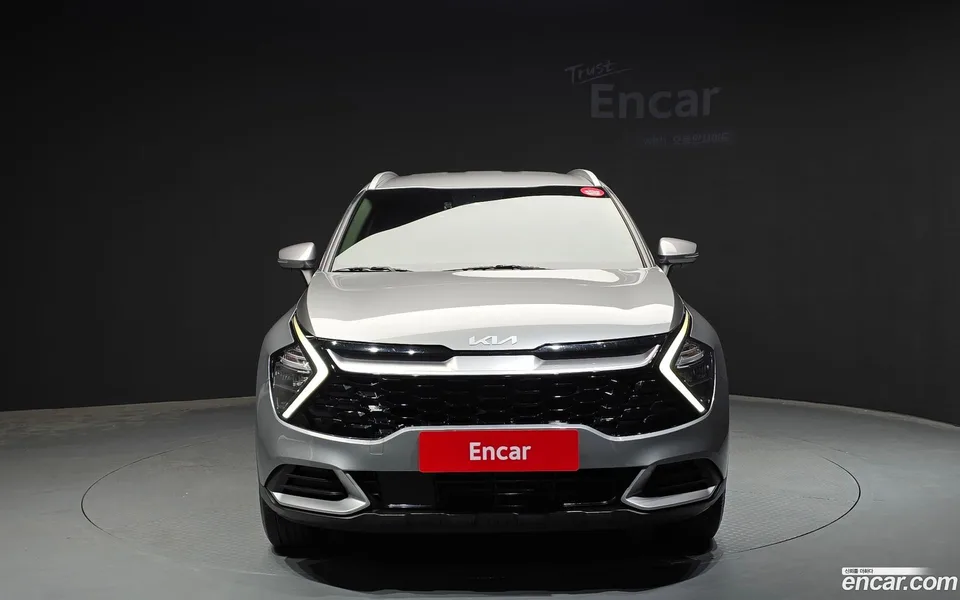 Kia Sportage Hybrid 4WD 2023 — thumbnail 3