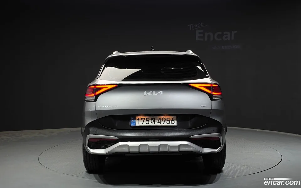 Kia Sportage Hybrid 4WD 2023 — thumbnail 4