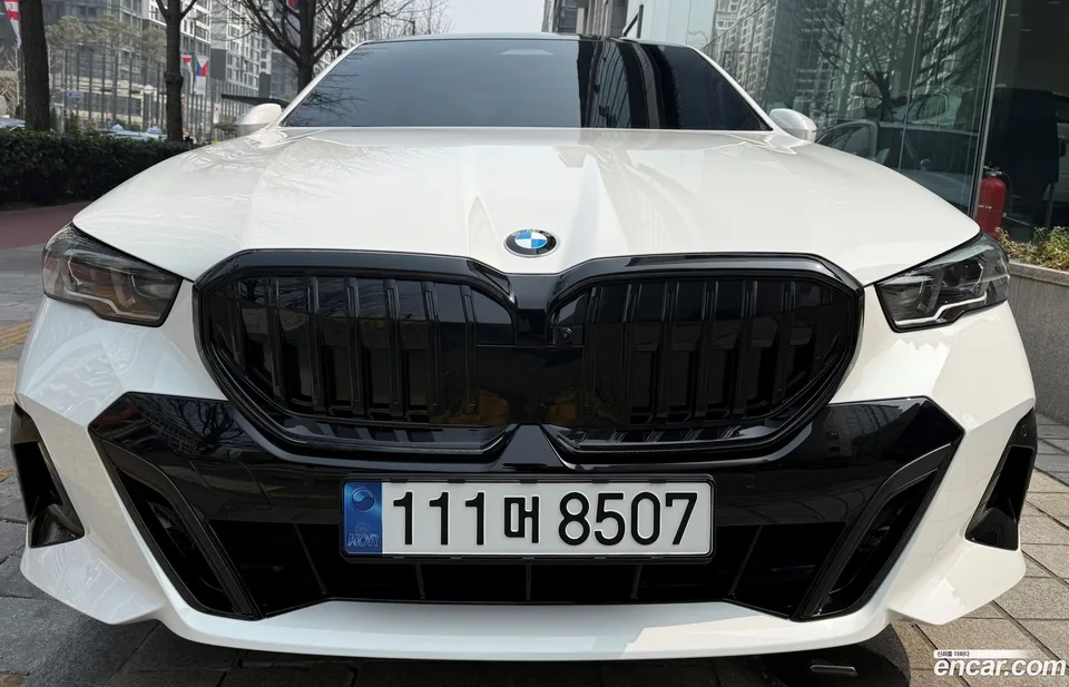 BMW 5 Series 520i M 2026 — photo 1, buy with delivery to Moscow