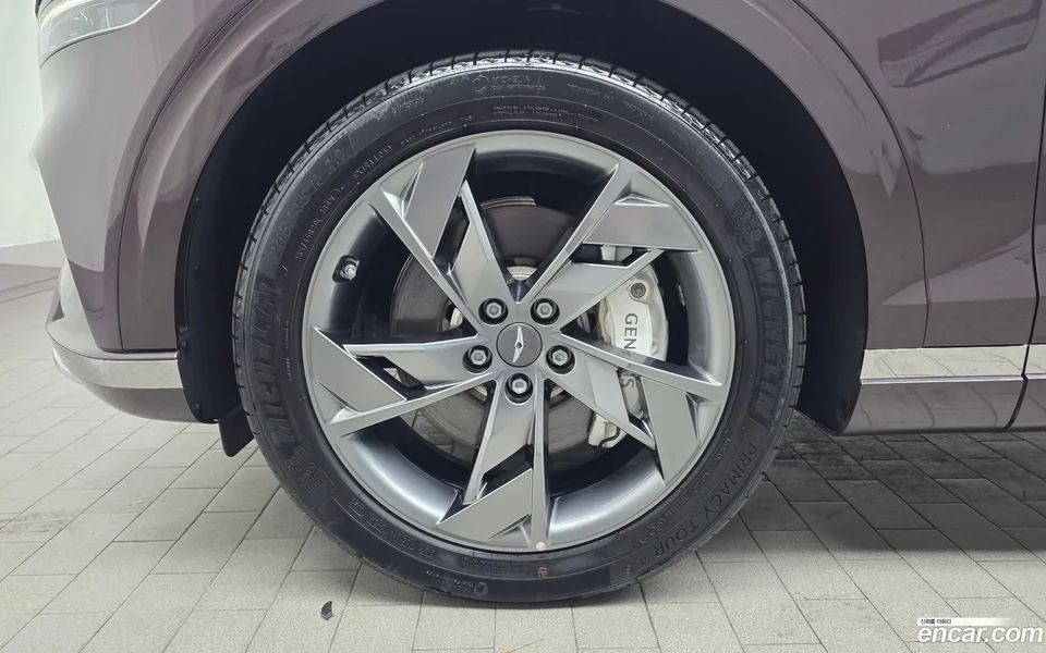 Genesis Electrified GV70 e-AWD 2023 — thumbnail 2