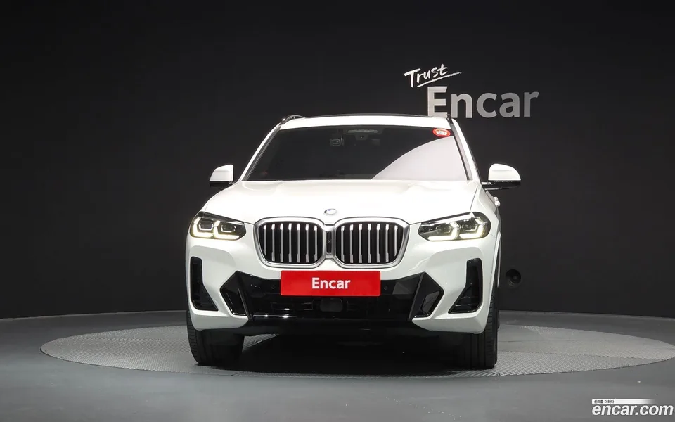 BMW X3 xDrive 20i M 2024 — thumbnail 3
