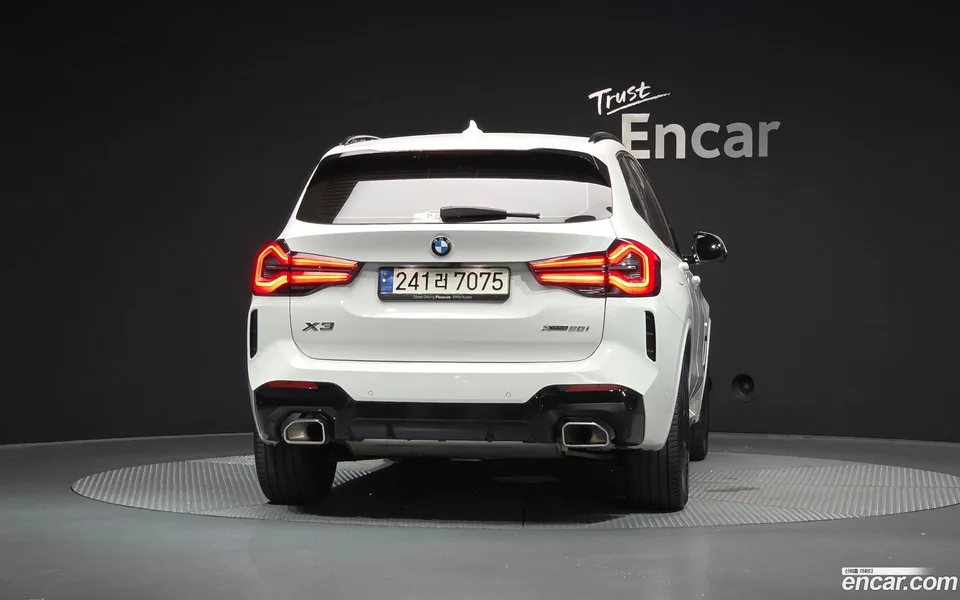 BMW X3 xDrive 20i M 2024 — thumbnail 4