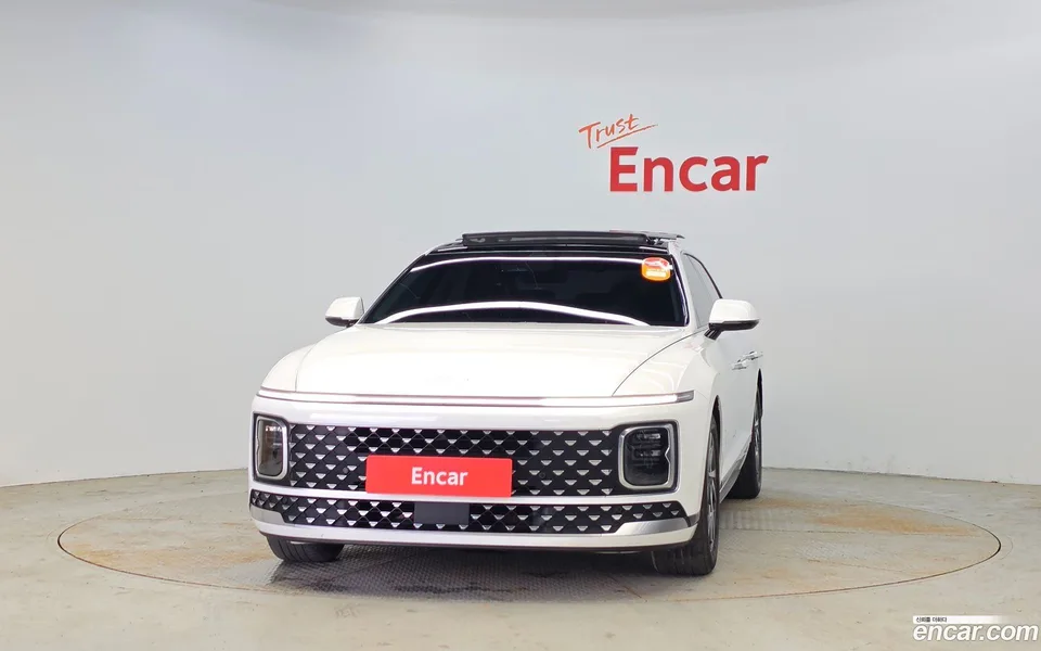 Hyundai Grandeur 2.5 2WD 2023 — thumbnail 3