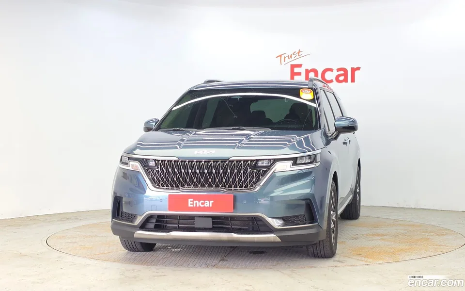 Kia Carnival 9 2022 — thumbnail 3