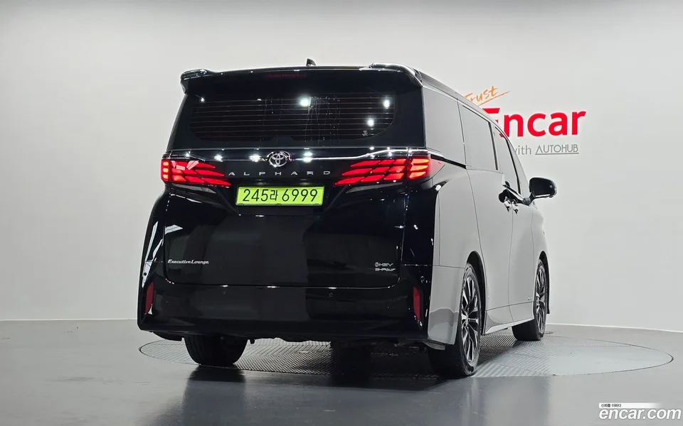 Toyota Alphard 2.5 HEV AWD 2025 — thumbnail 4
