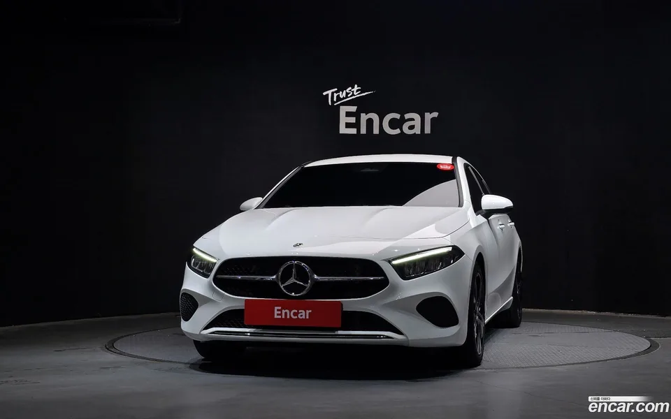 Mercedes-Benz A-Class A220 2025 — миниатюра 3