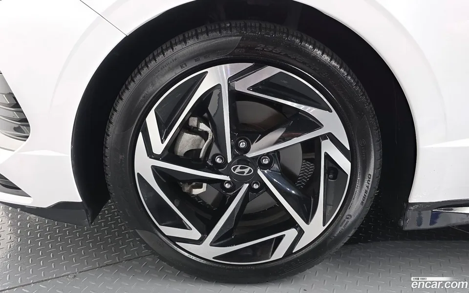 Hyundai Sonata The Edge 1.6 2023 — миниатюра 2