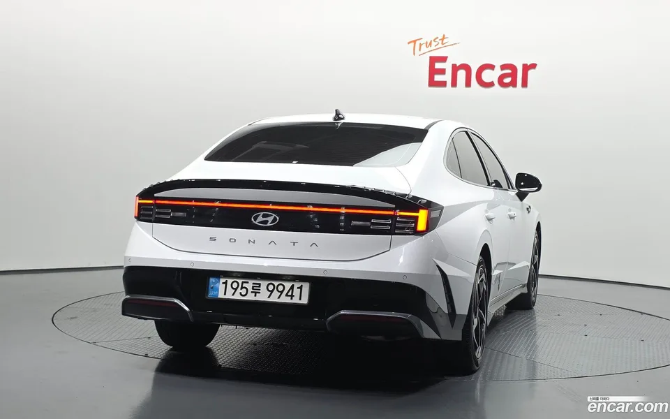 Hyundai Sonata The Edge 1.6 2023 — миниатюра 4