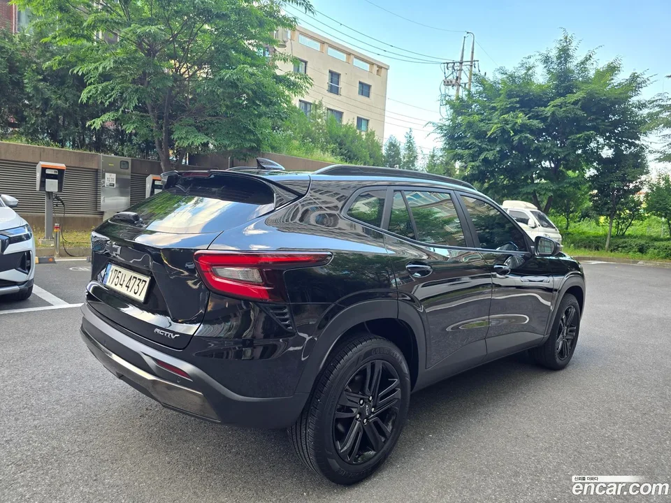 Chevrolet Trax Crossover 1.2 ACTIV 2023 — thumbnail 4