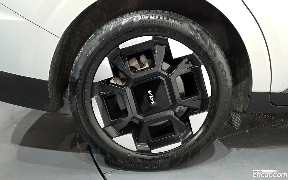 Kia Carnival 9 2024 — thumbnail 2