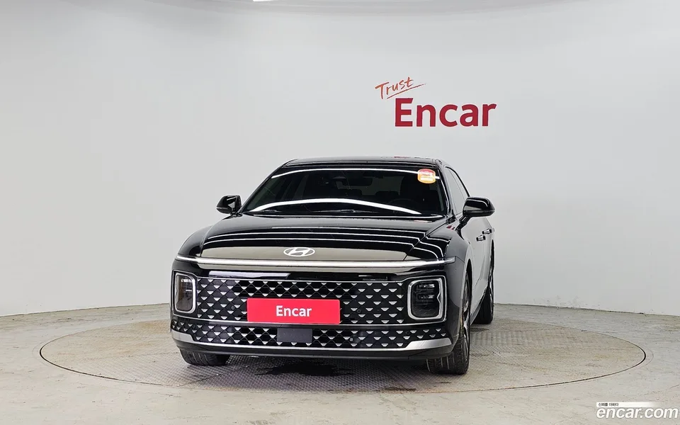 Hyundai Grandeur 2.5 2WD 2023 — thumbnail 3