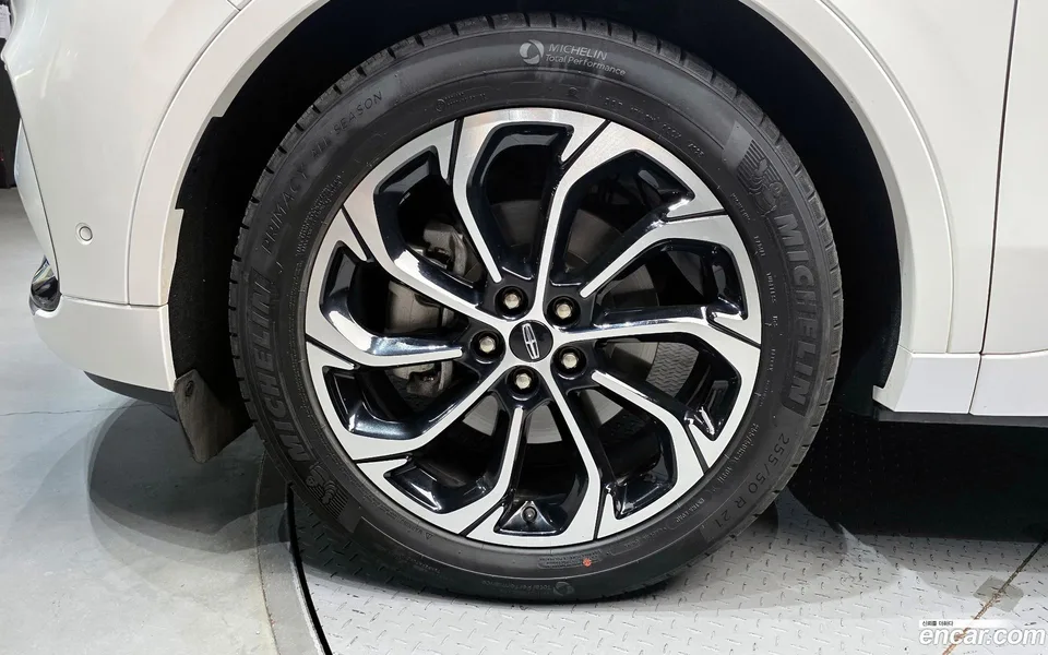 Lincoln Nautilus 2.0 AWD 2024 — thumbnail 2
