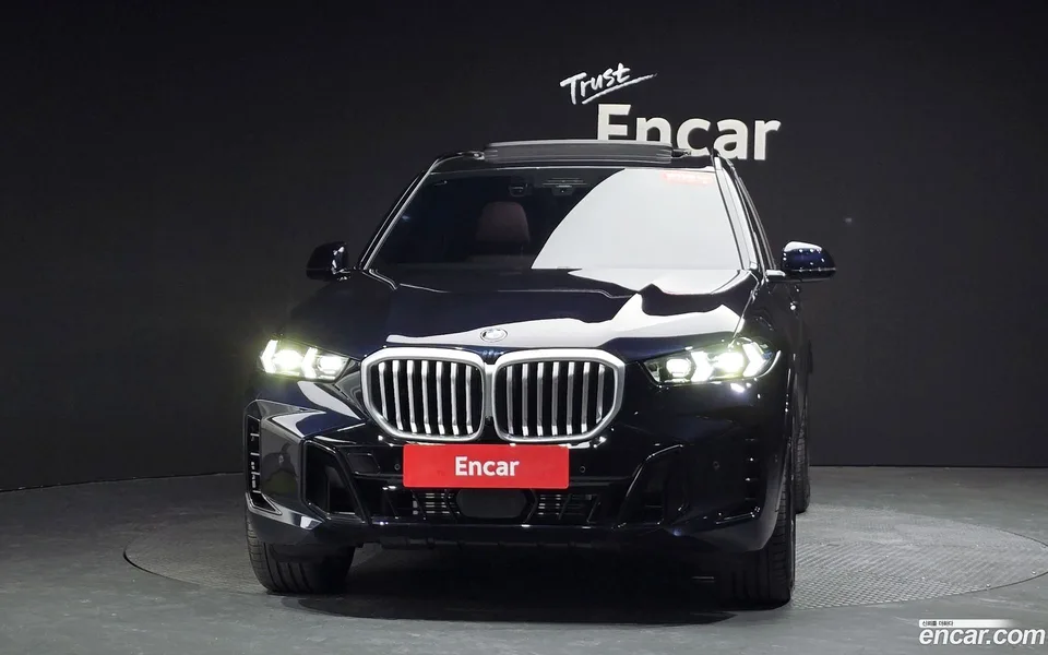 BMW X5 xDrive 40i M 2025 — thumbnail 3