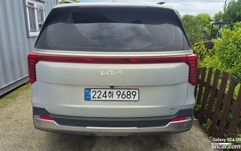 Kia Carnival HEV 9 2025 — миниатюра 4