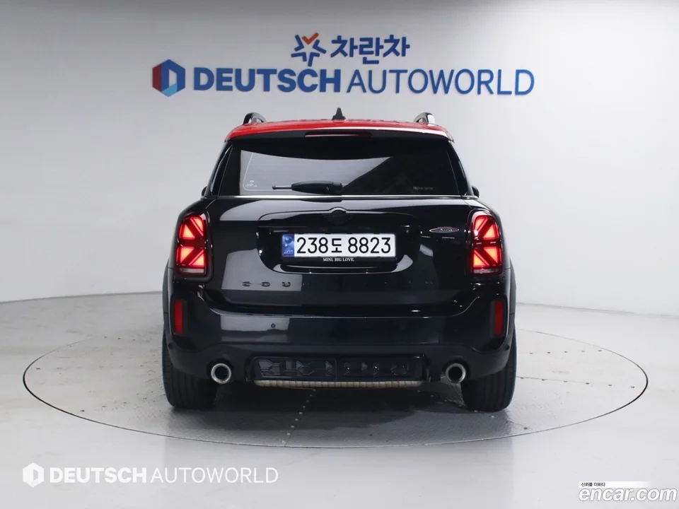 MINI Cooper S Countryman JCW 2024 — thumbnail 4