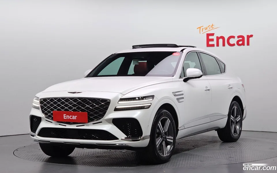 Genesis GV80 Coupe 2.5T AWD 2023 — photo 1, buy with delivery to Moscow