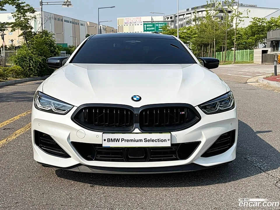 BMW 8 Series M850i xDrive 2026 — thumbnail 3