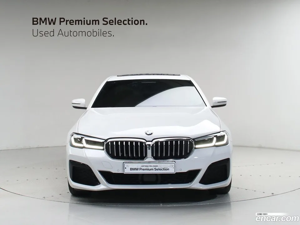 BMW 5 Series 523d xDrive M 2023 — thumbnail 3