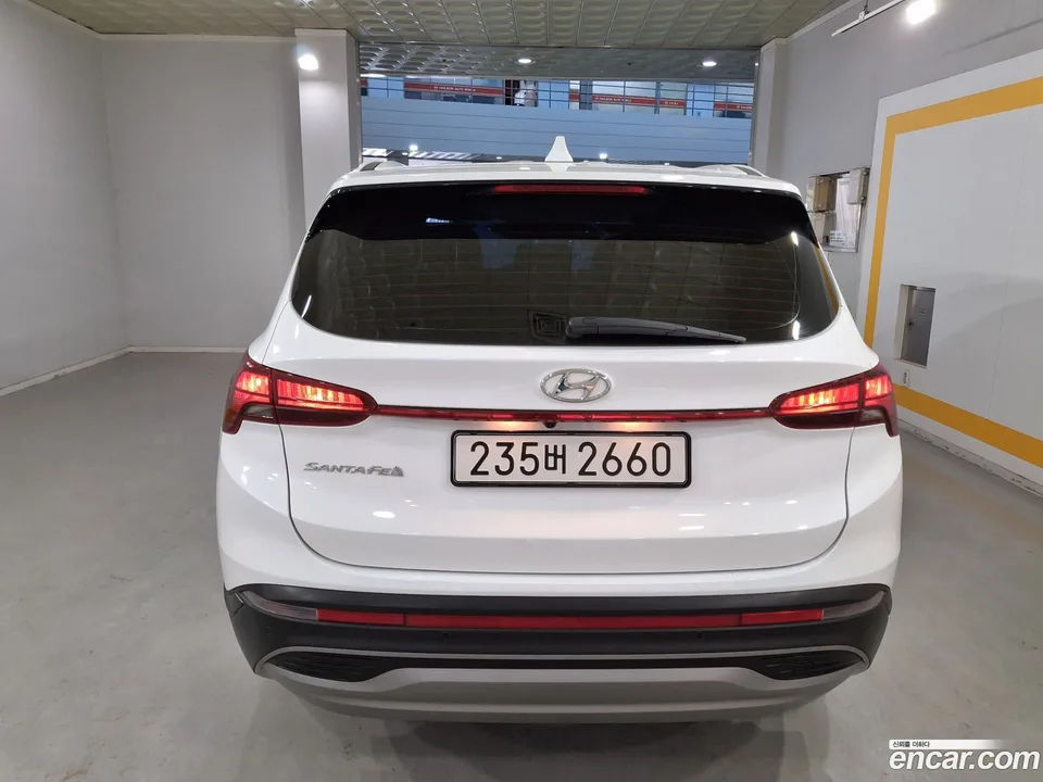 Hyundai SantaFe 2.5T 2WD 2023 — миниатюра 2