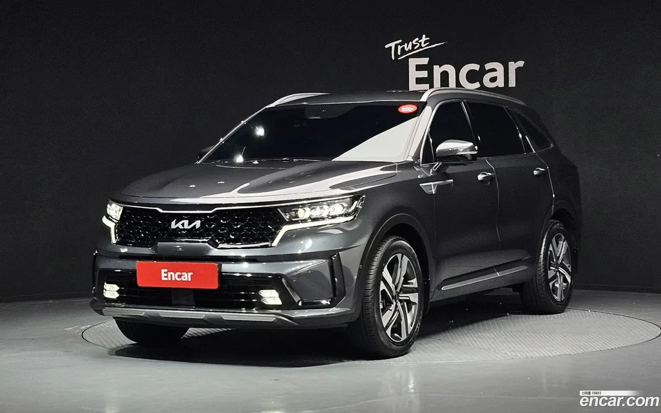 Kia Sorento HEV 1.6 2WD 2022 — photo 1, buy with delivery to Moscow