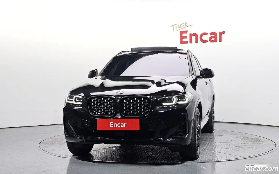BMW X4 xDrive20i M 2025 — thumbnail 3