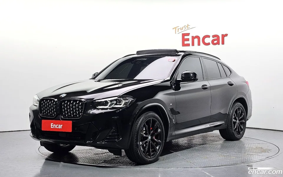 BMW X4 xDrive20i M 2025 — photo 1, buy with delivery to Moscow