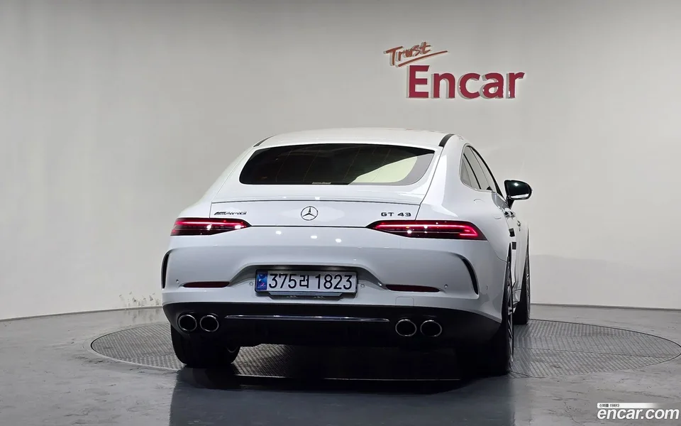 Mercedes-Benz AMG GT 4 43 4MATIC+ 2024 — миниатюра 4