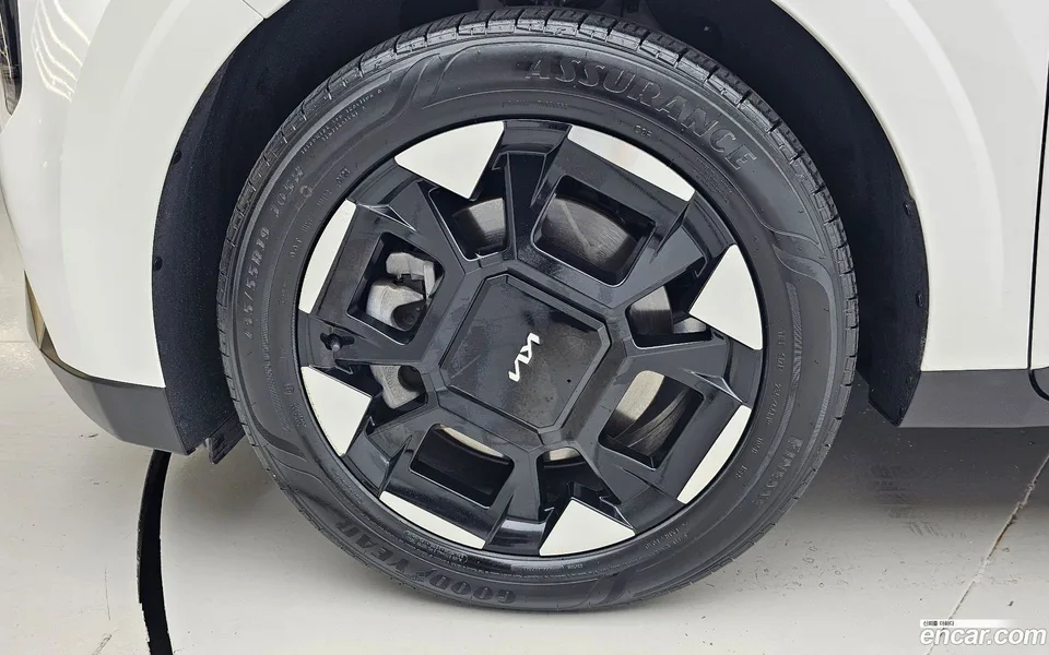 Kia Carnival 9 2024 — thumbnail 5