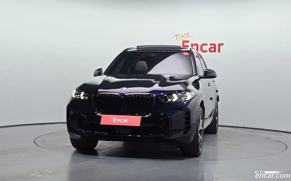 BMW X5 xDrive 40i M 2025 — thumbnail 3