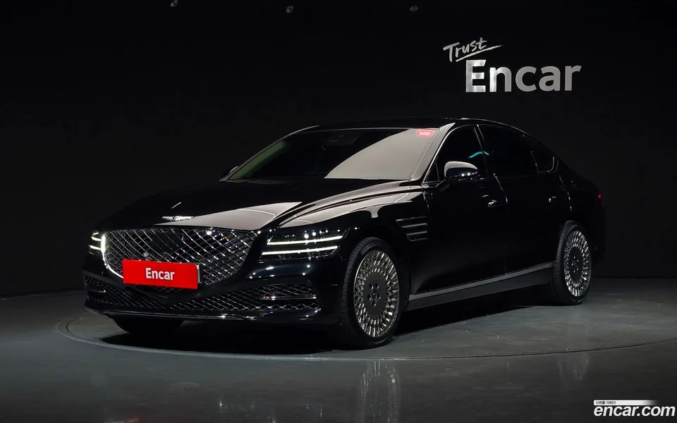 Genesis G80 3.5 AWD 2023 — photo 1, buy with delivery to Moscow