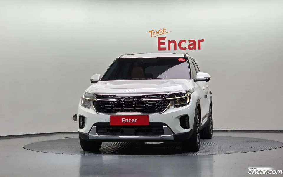 Kia Seltos 1.6 4WD 2022 — thumbnail 3