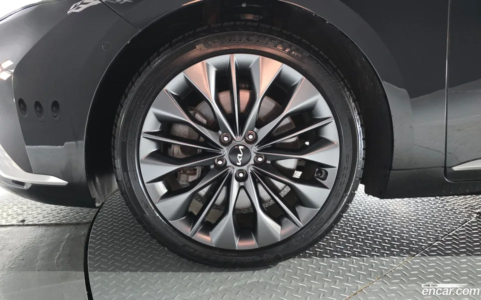 Kia K8 3.5 4WD 2023 — thumbnail 5