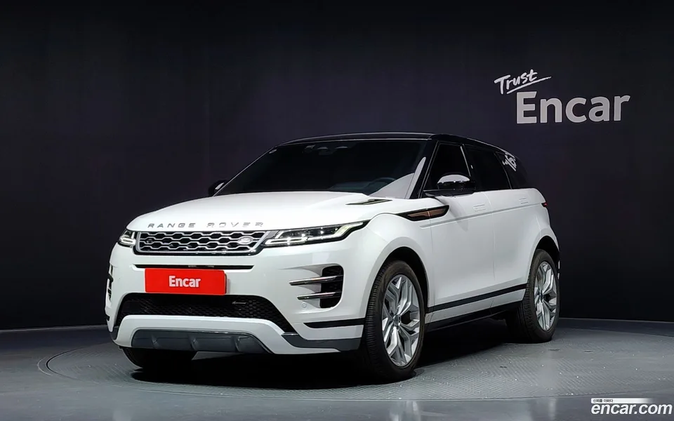 Land Rover Range Rover Evoque P250 R- SE 2023 — photo 1, buy with delivery to Moscow