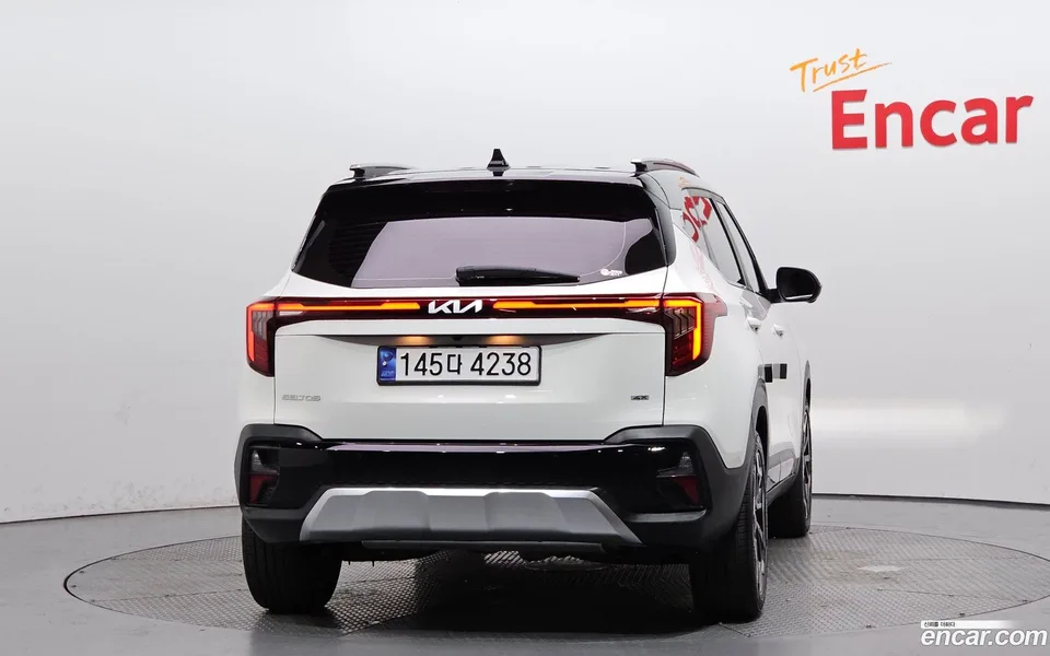 Kia Seltos 1.6 4WD 2025 — thumbnail 4