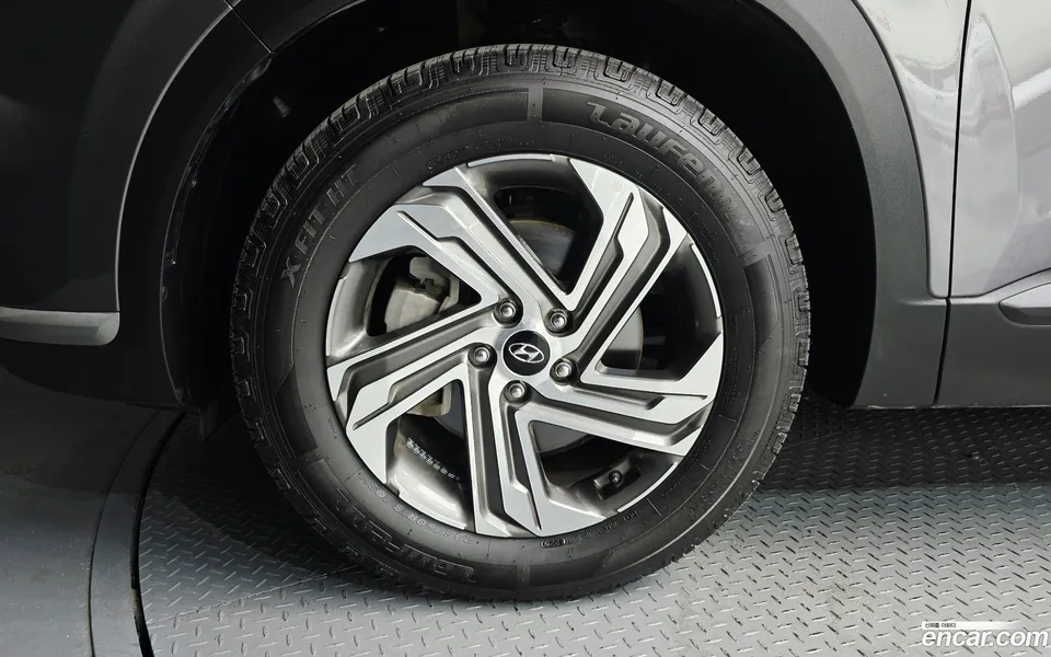 Hyundai SantaFe 2.2 2WD 2022 — thumbnail 5